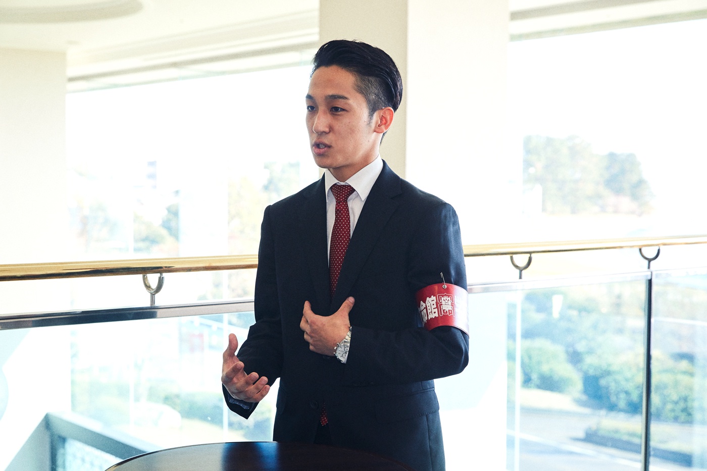 フェンシング部主将の賀來昌一郎さん