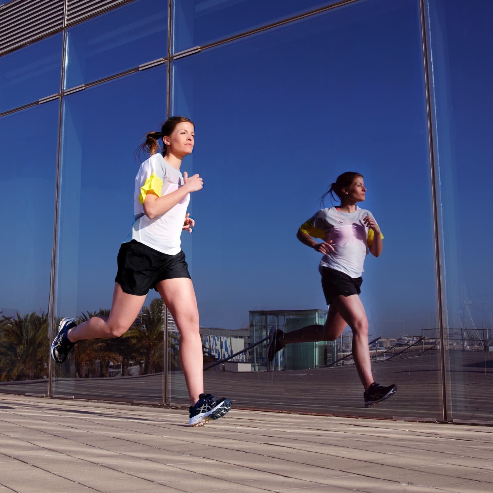 running womens 800 x 800 2x