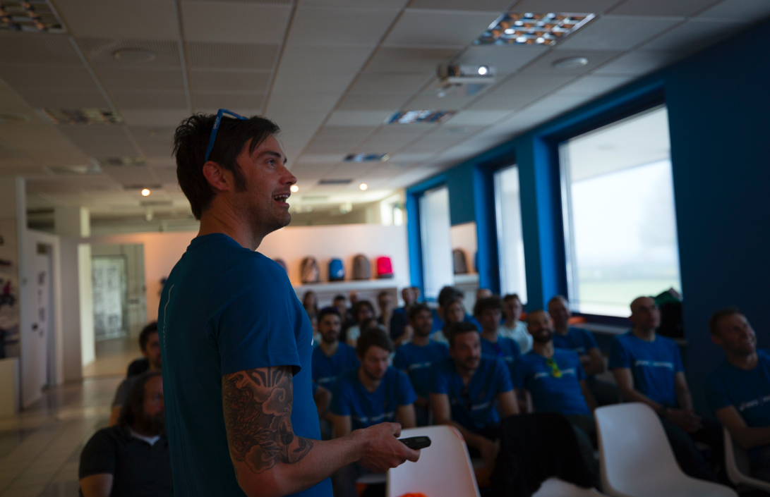 ASICSFrontRunnerItaly meeting