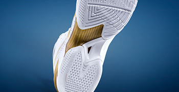 gelburst20th - AJP-B-16-4col-basketball-gelburst20th-img04.jpg