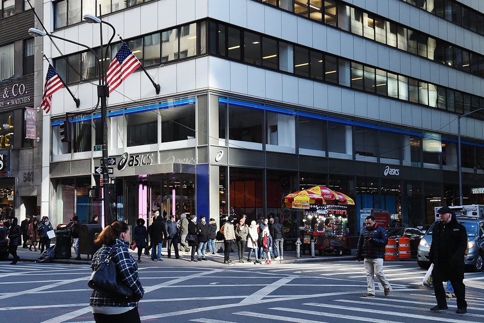 1_2017_asics-ny5th_1_original.png