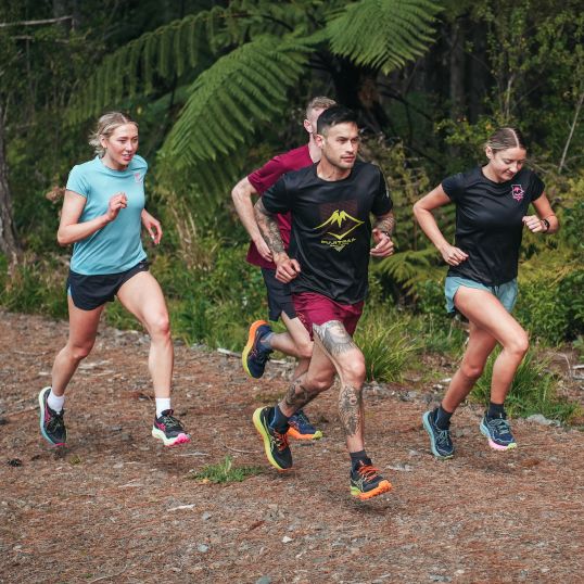 Team asics trail hot sale