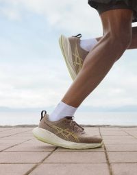 Running Shoes