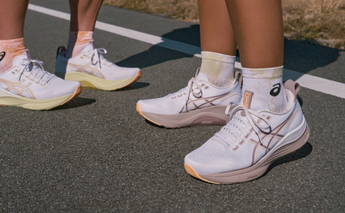 whats new gel-kayano 32