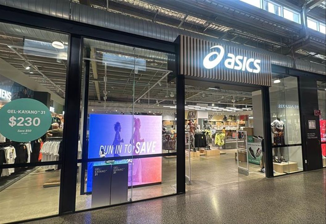 asics-brisbane-airport-store