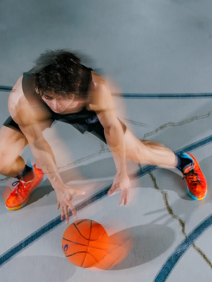 加藤嵩都 & UNPRE ARS LOW 3 LOOKBOOK