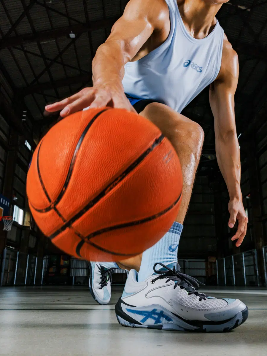 加藤嵩都 & UNPRE ARS LOW 3 LOOKBOOK