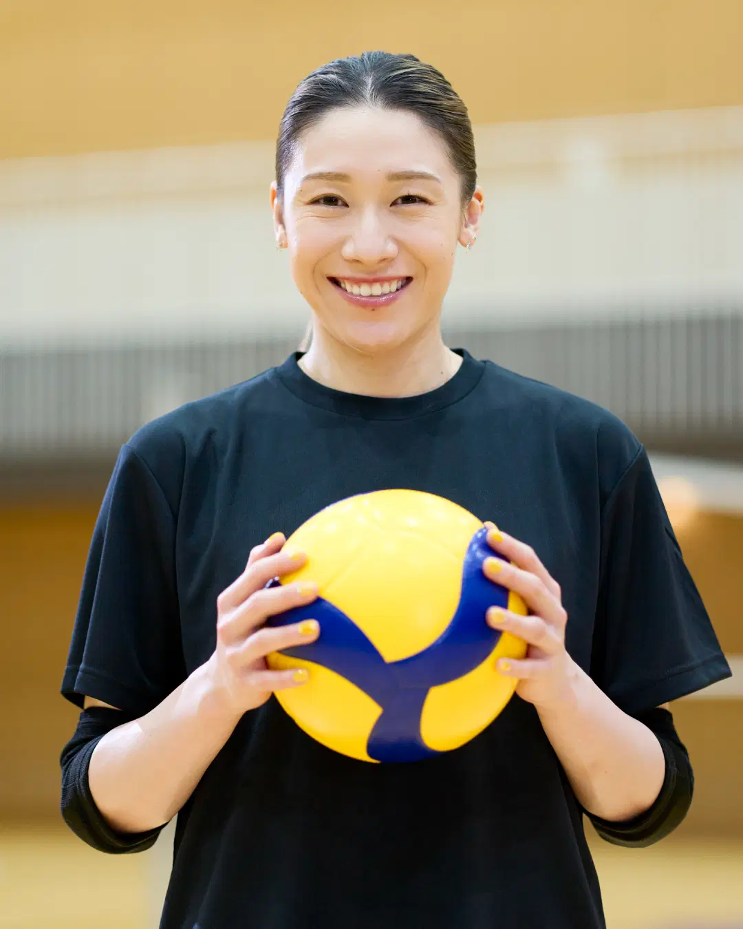 石川真佑選手