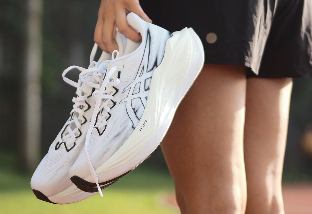 SUPERBLAST 3 running shoes