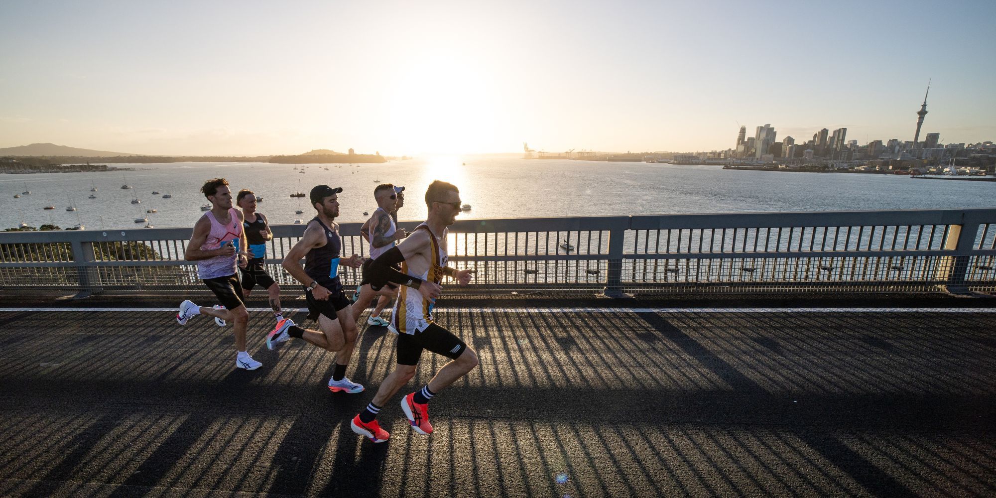 ASICS MARATHON HUB