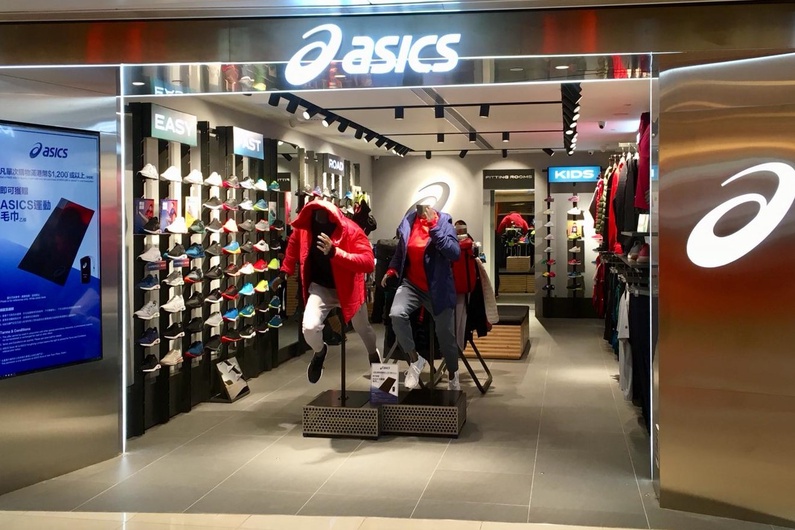 factory outlet asics