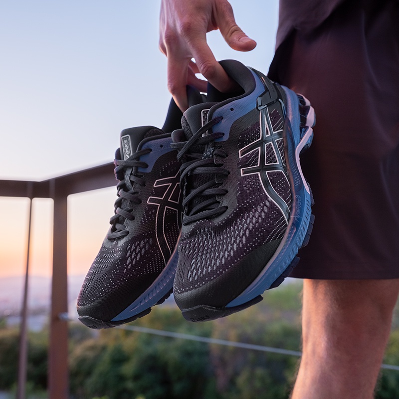 asics gel kayano zi