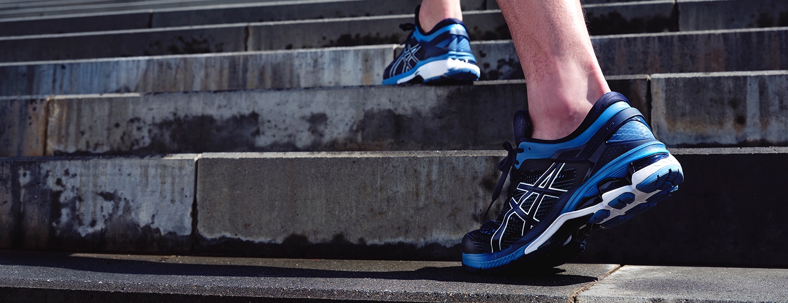 asics supportive running shoes