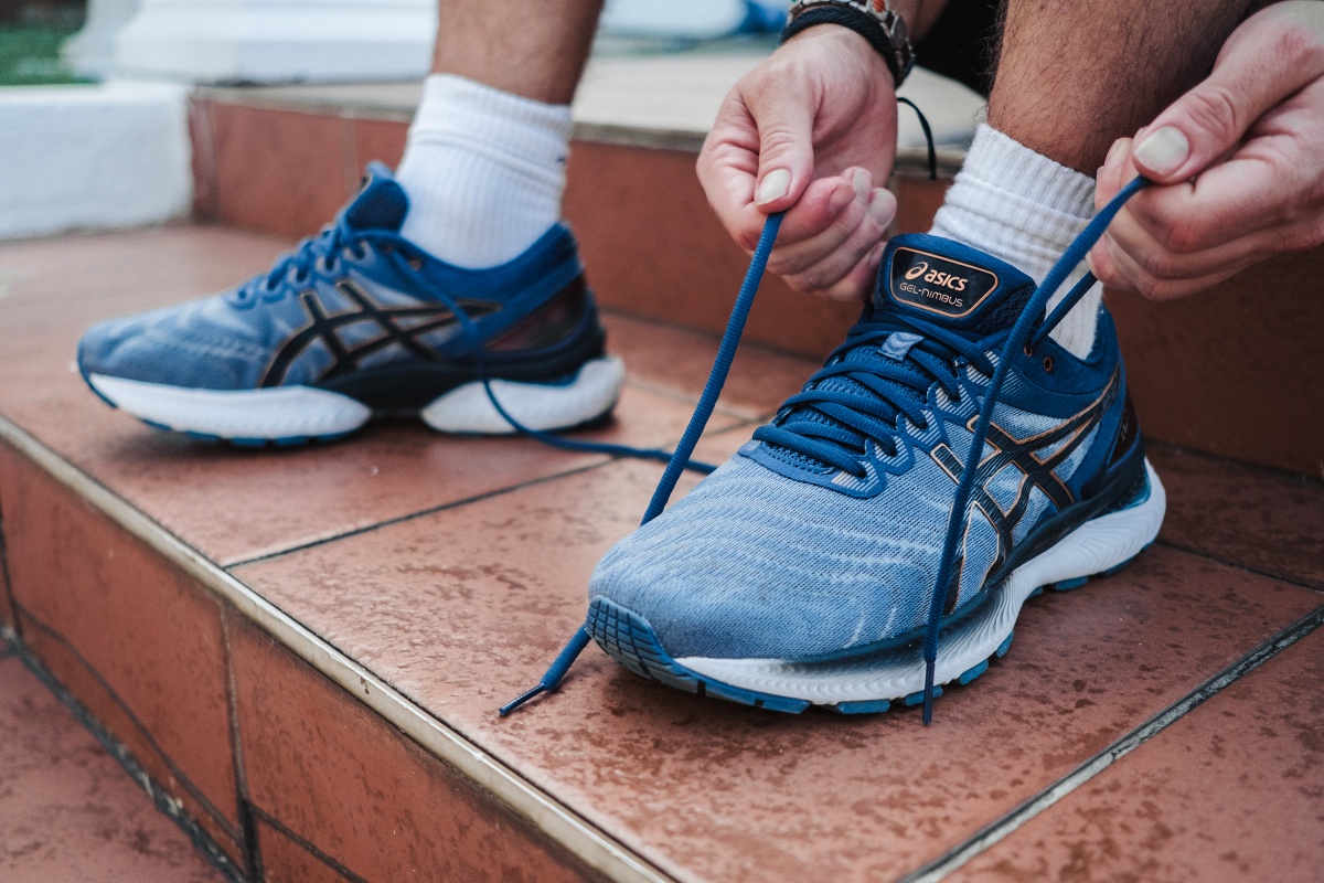 Asics gel shop nimbus 22 sizing