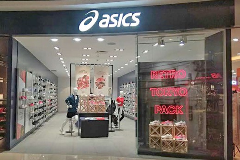 asics shop ada mall