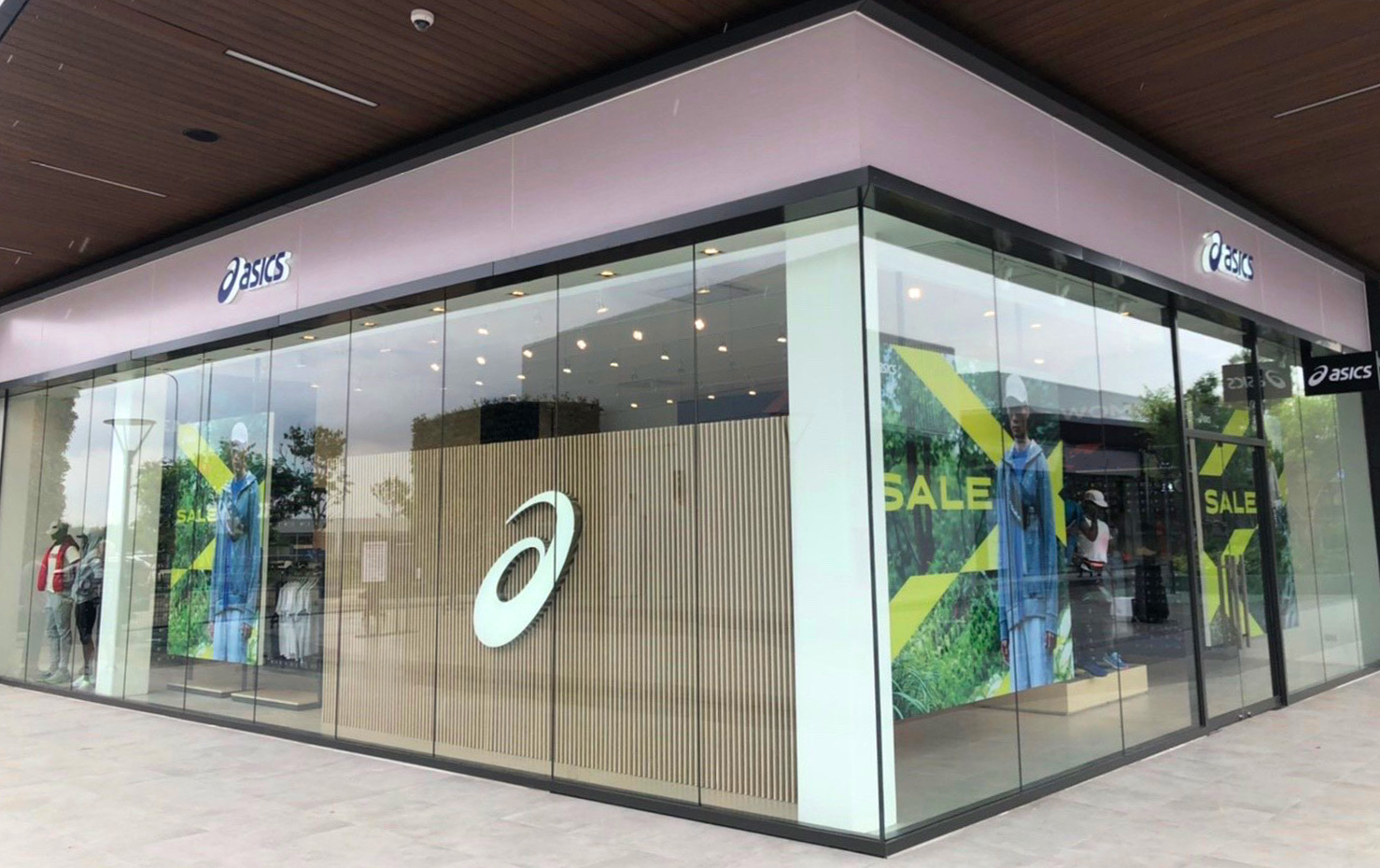 asics premium outlets