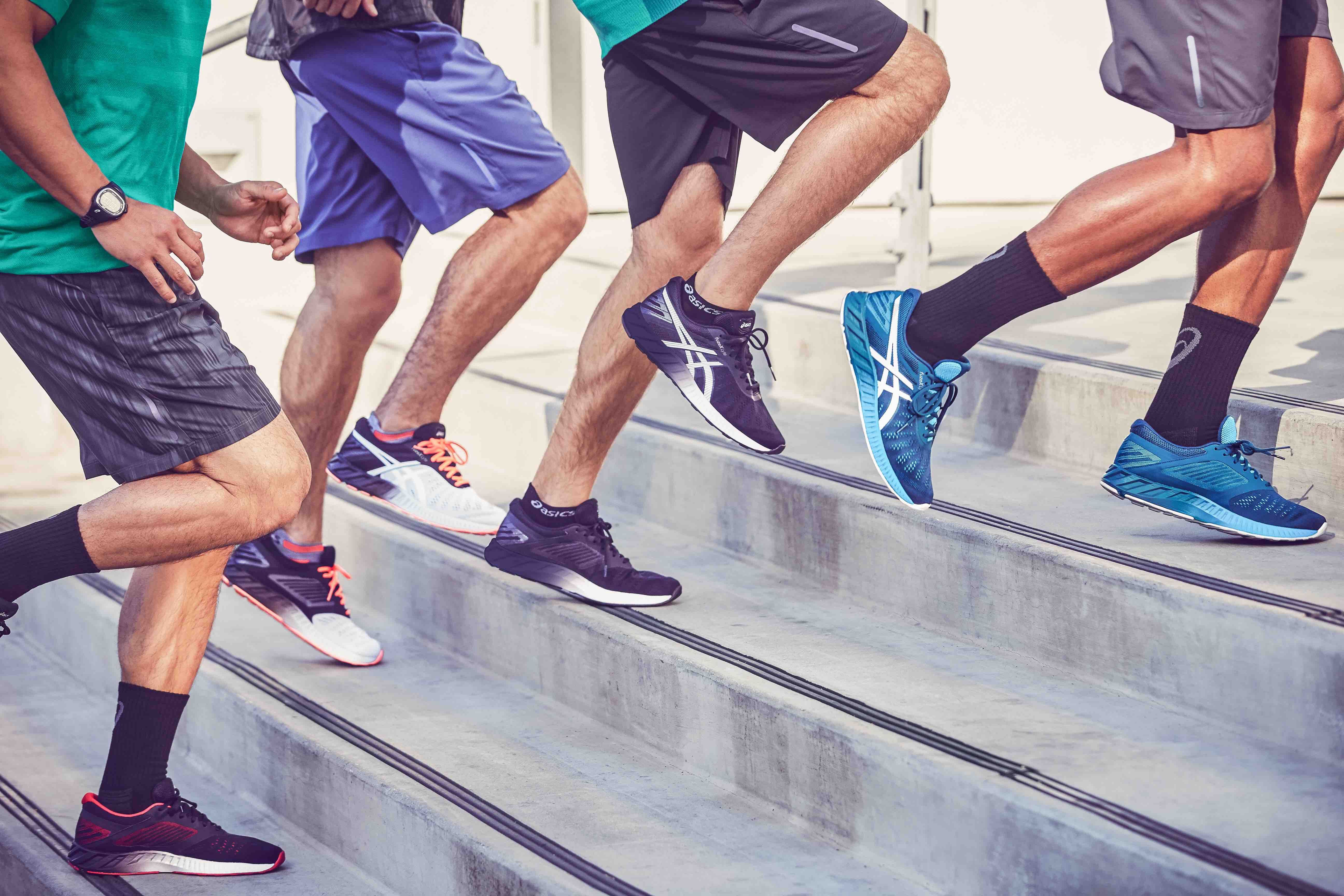 How Should Running Shoes Fit? A Guide 