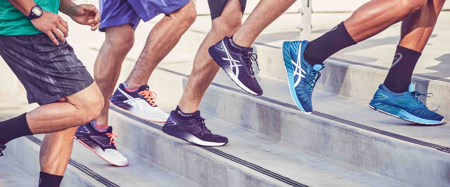 How Should Running Shoes Fit? A Guide to Comfort | ASICS US