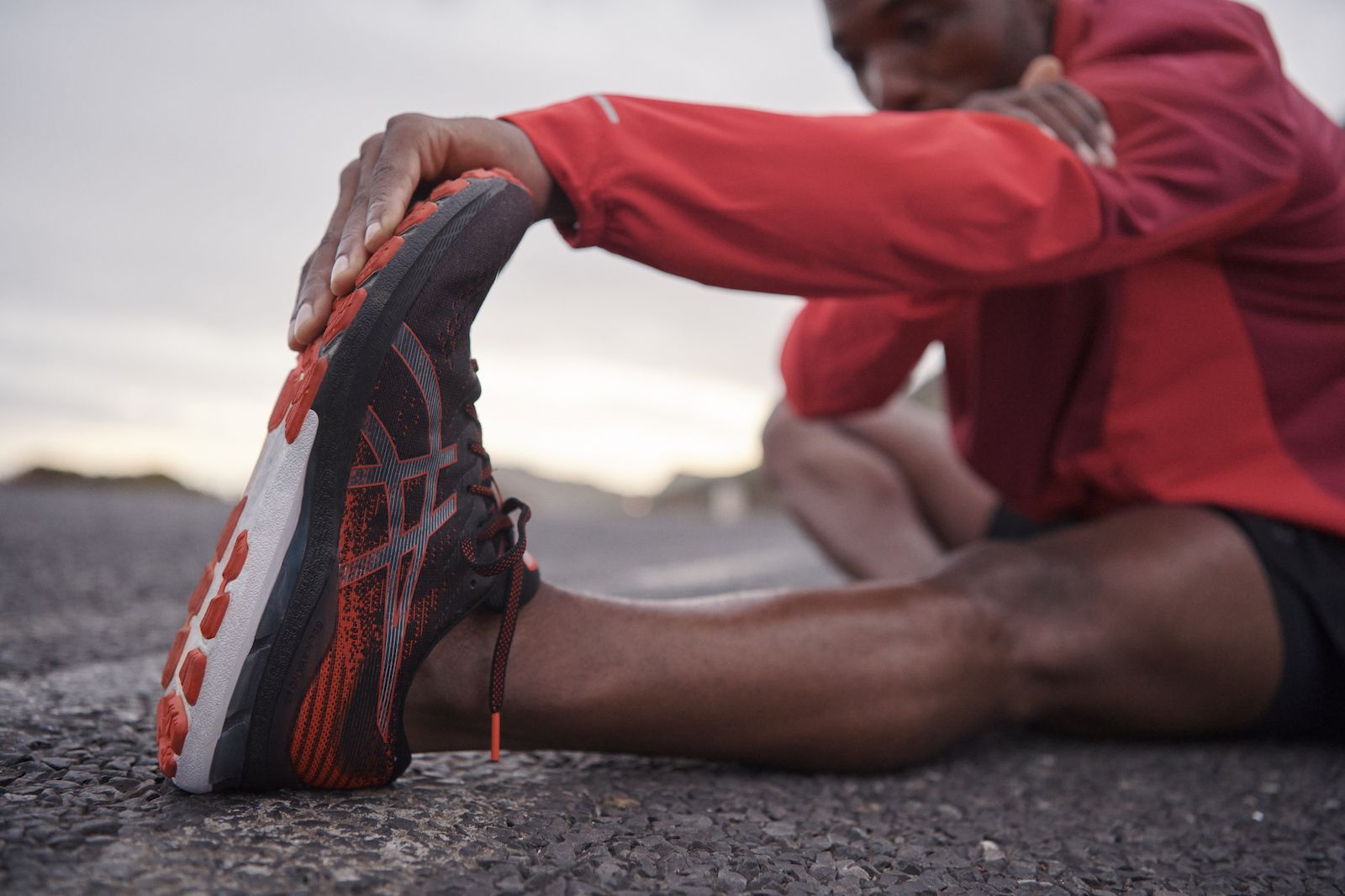 Shoes with gel clearance technology