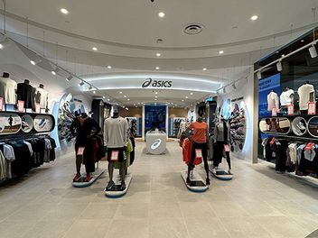 ASICS' largest factory outlet store yet