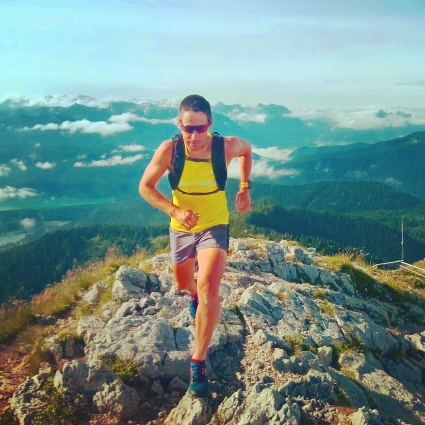 asics frontrunner 2020