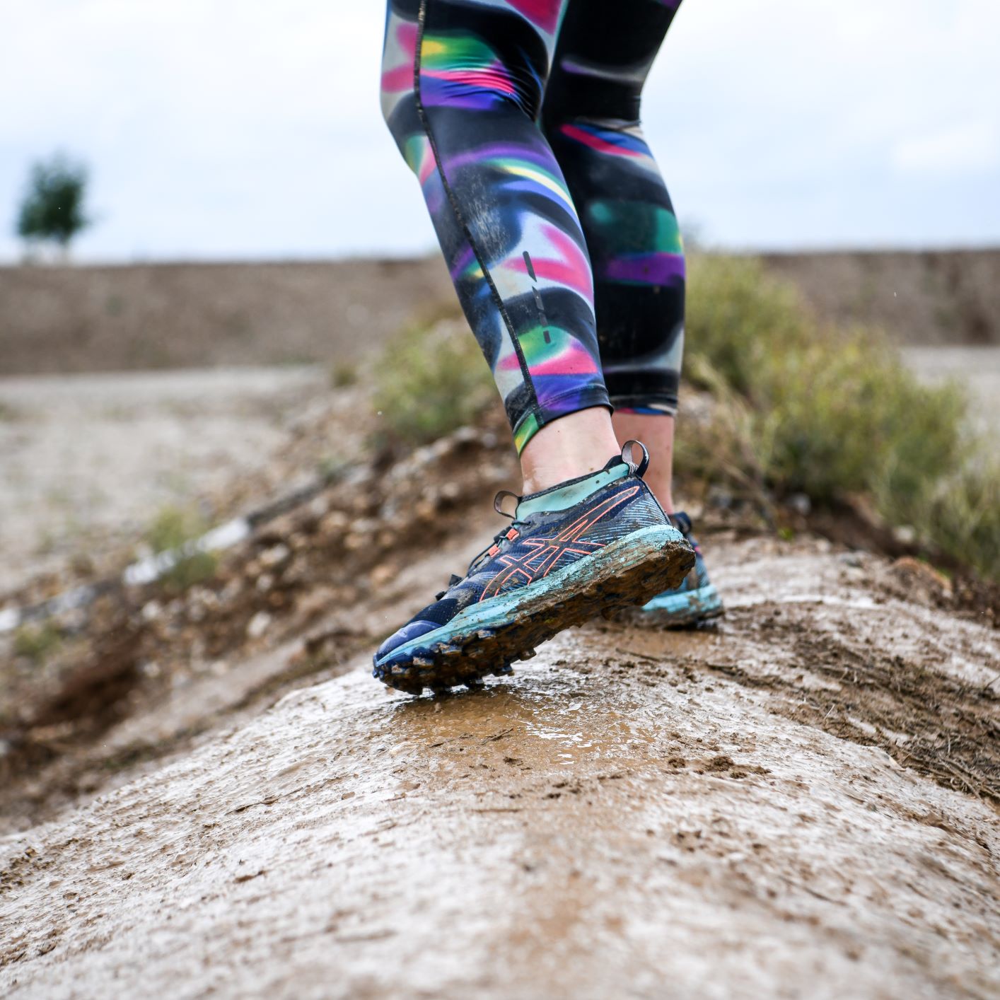 asics mud running shoes