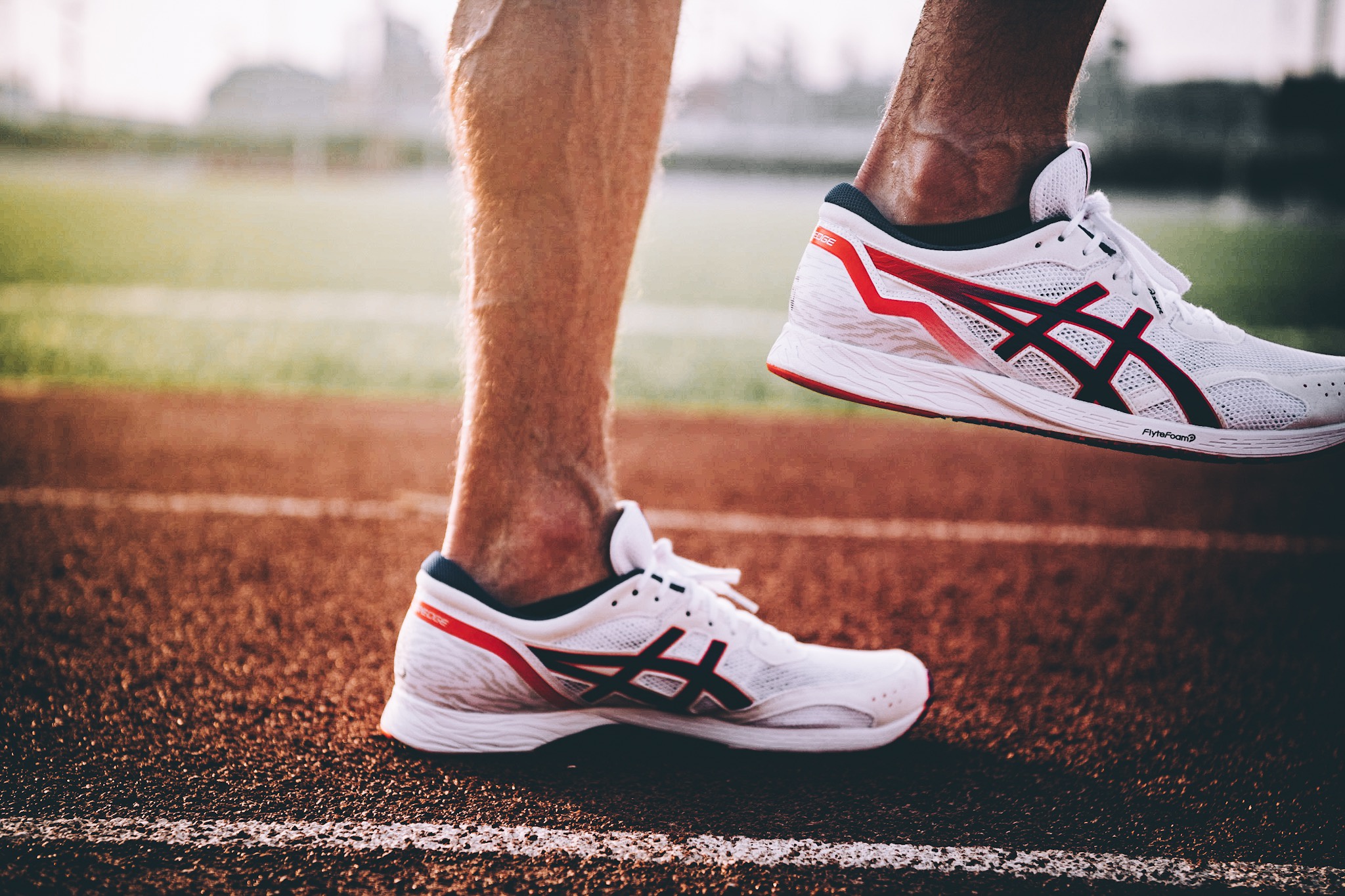 ASICS Frontrunner - Performance with an edge
