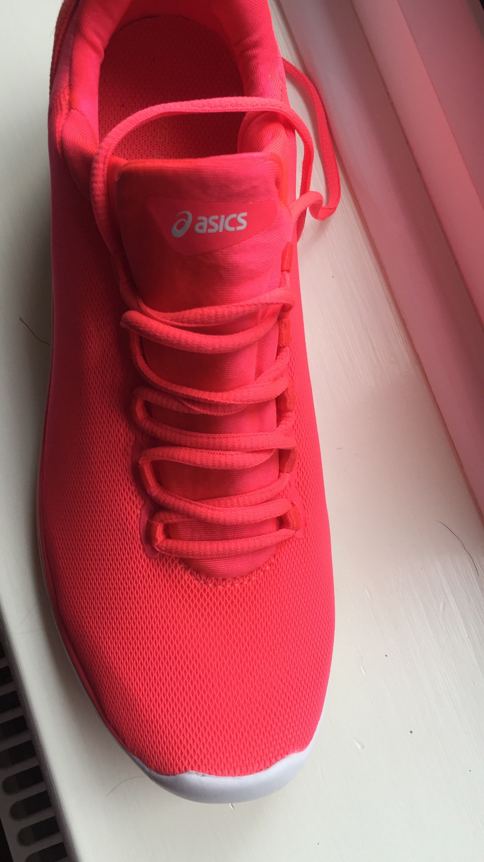 ASICS FrontRunner - The Most Comfortable Shoes Ever - ASICS Gel-Fit SANA 3