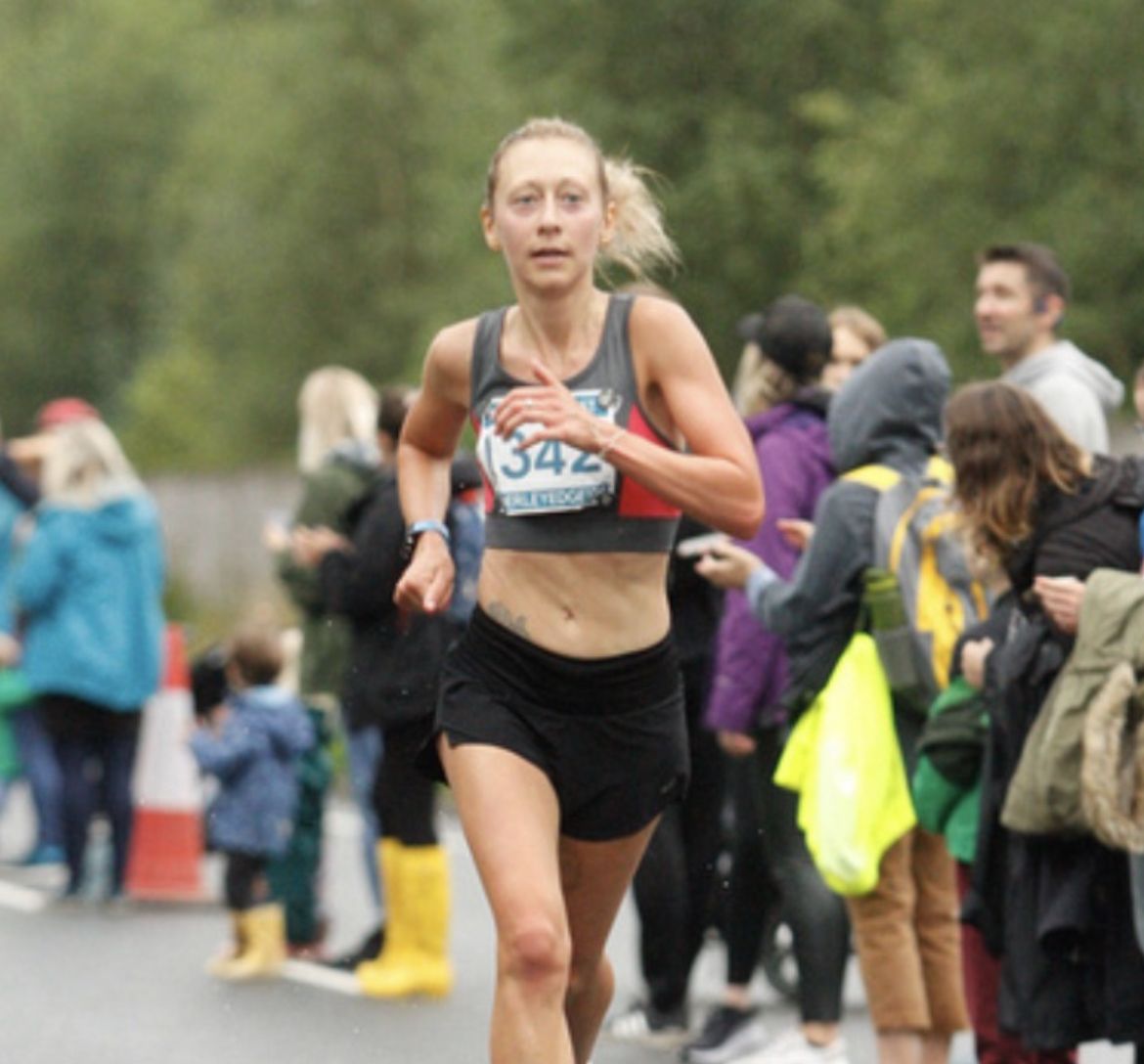 Natalie Bunce running the Alderley Edge 10k