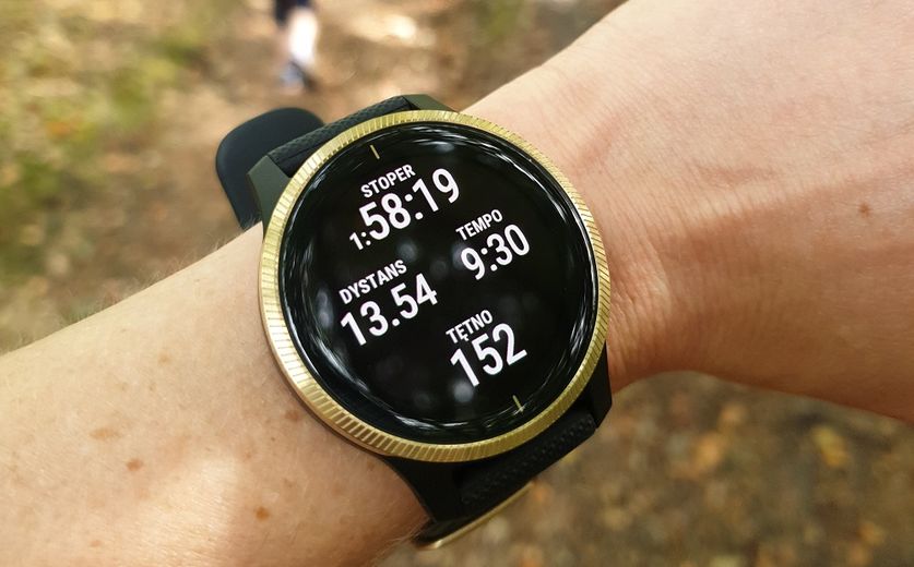 asics smartwatch